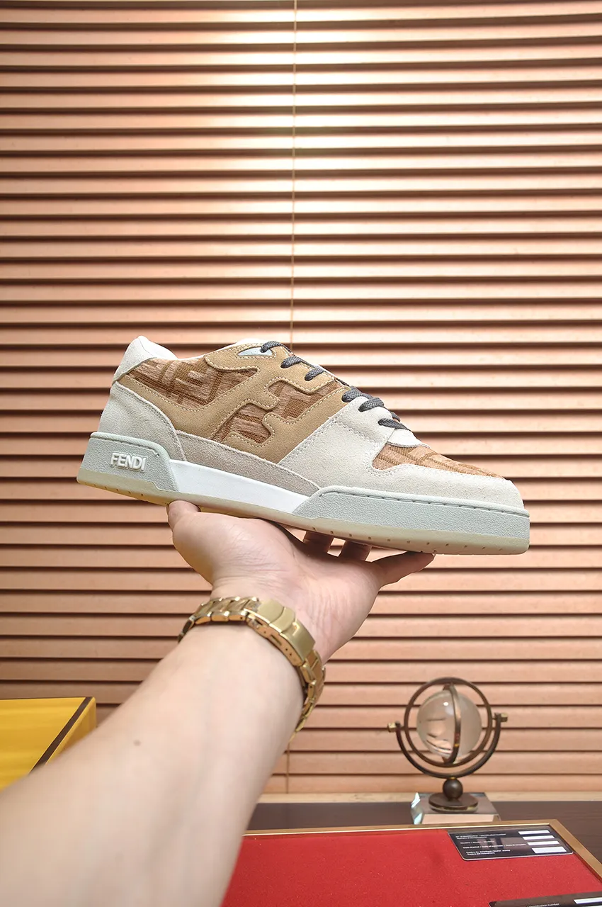 Men's shoes 💰600💶 [Fendi] The latest couple model 🔥 Many 💑 stars have the same style. FD match is a one-to-one replica of the original version. The first fendi match created by designer Kim Jones and Trainer basketball sneakers by Donkey. Material: Original silk leather. Lining: breathable mesh. Packaging: Original 1:1 matching high-end packaging. Size: Female 35-40 Male 38-44 (45 46. Custom-made (no return or exchange)